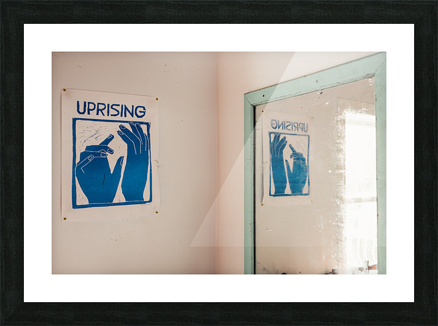 GNISIRPU Picture Frame print