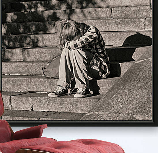 Urban Loneliness - Crying by Markus Hermannsdorfer