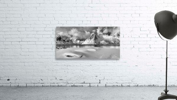 Lofoten Mountains Wall Preview