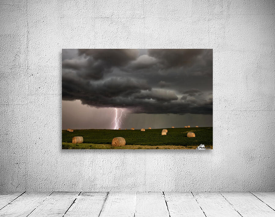 Storm  and Lightning Saskatchewan Wall Preview