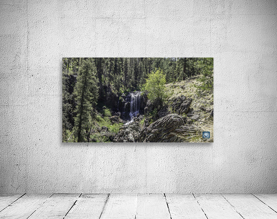 Pacheta Falls Wall Preview