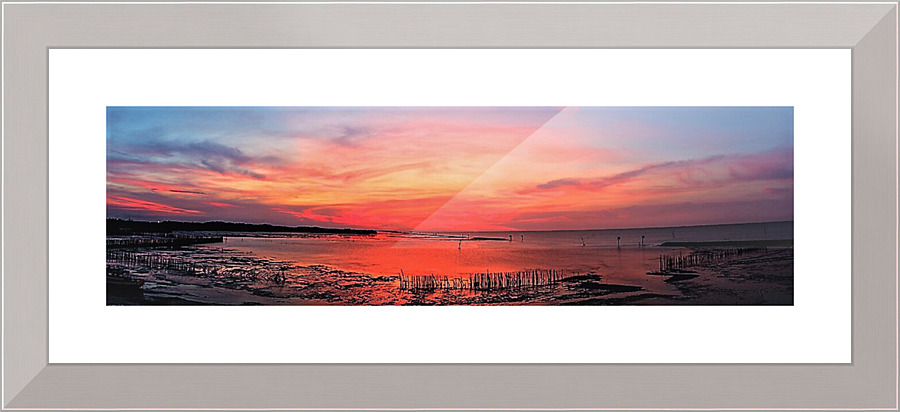 1076 Picture Frame print