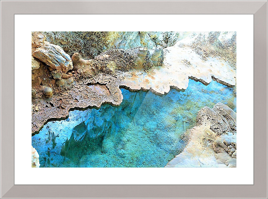 1640 Picture Frame print