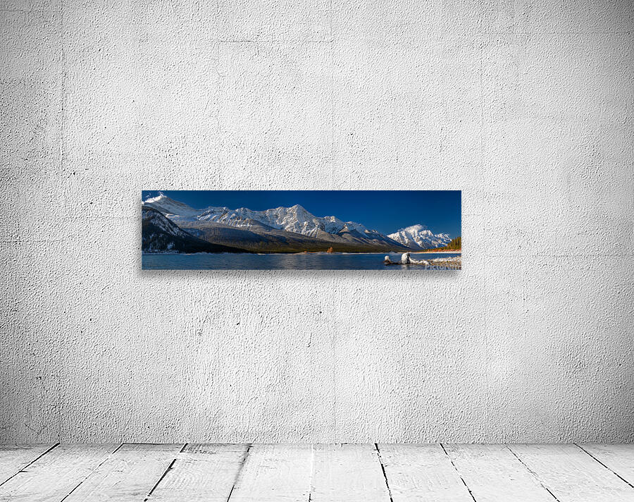 Spray Lakes Cold Wall Preview