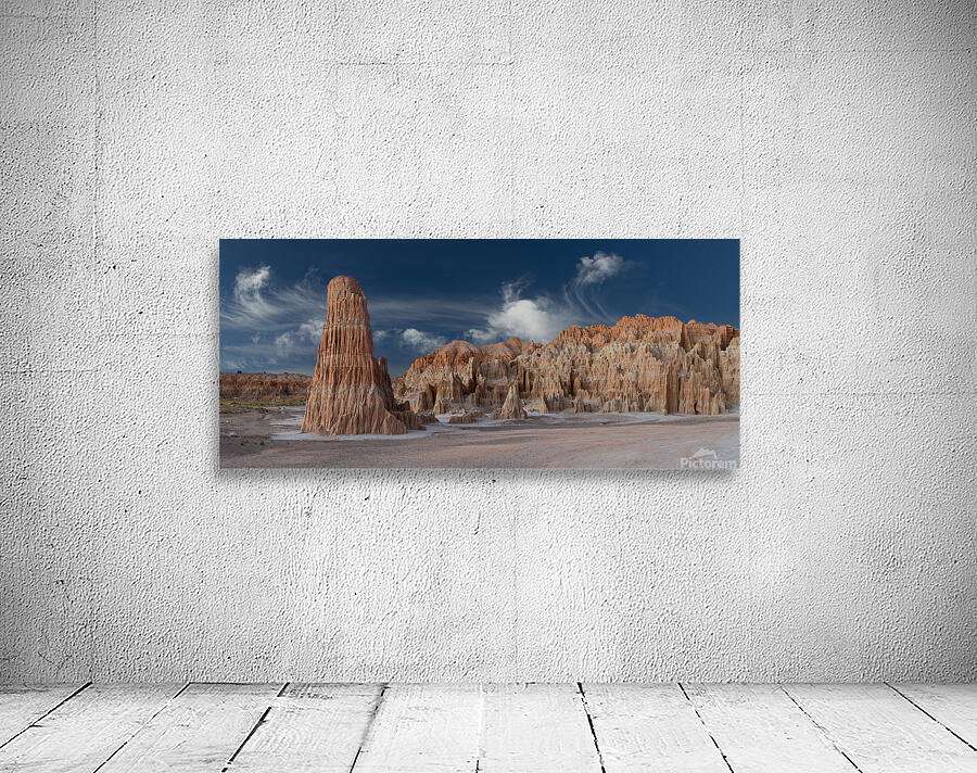 Cathedral Gorge - Wispy clouds Wall Preview