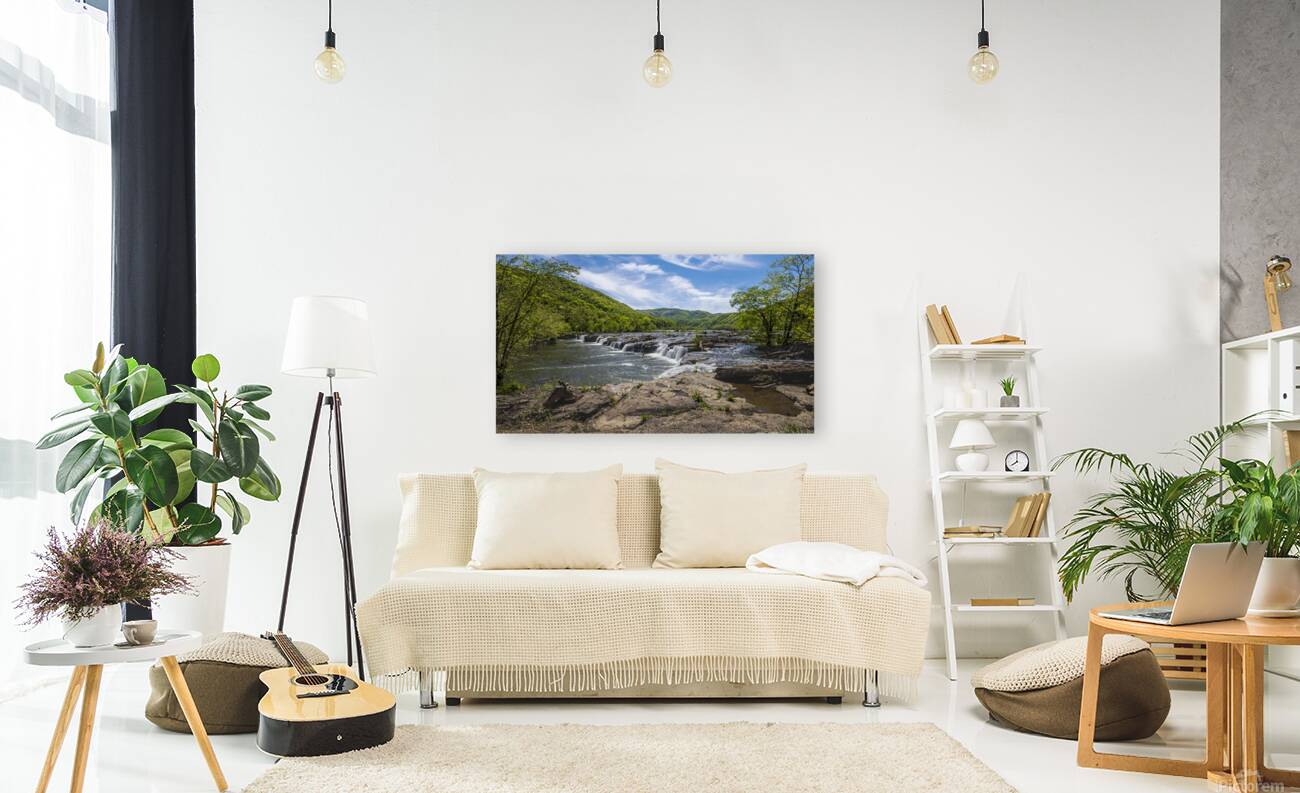 Lower Sandstone Falls Reproduction