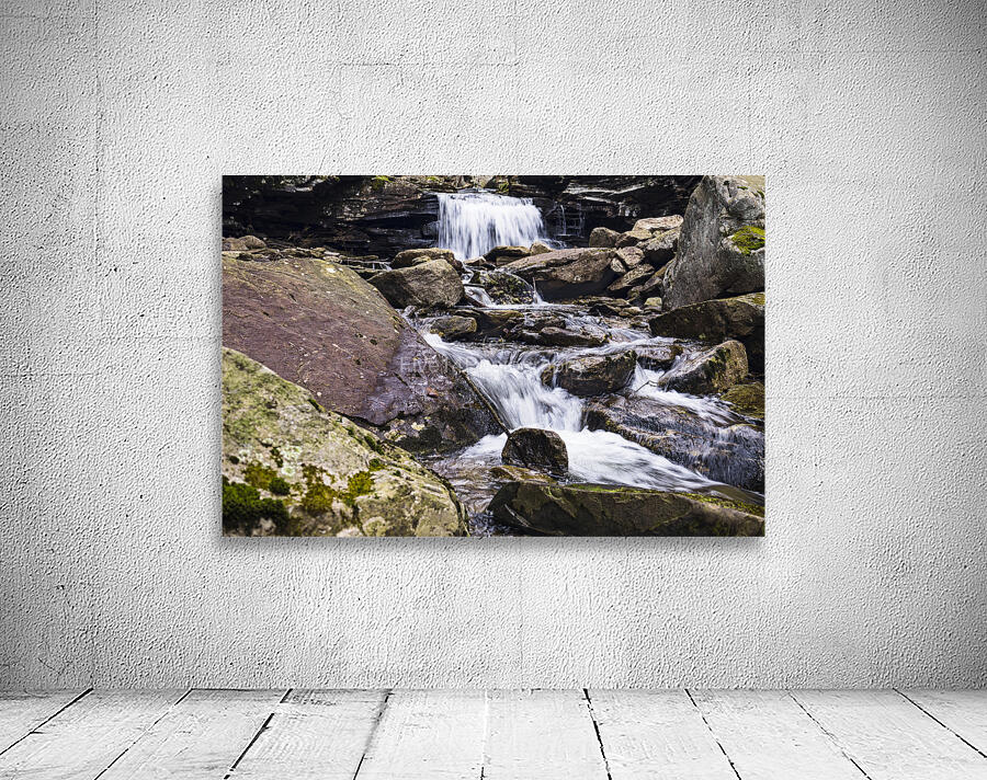 Third Falls on Miners Run Wall Preview