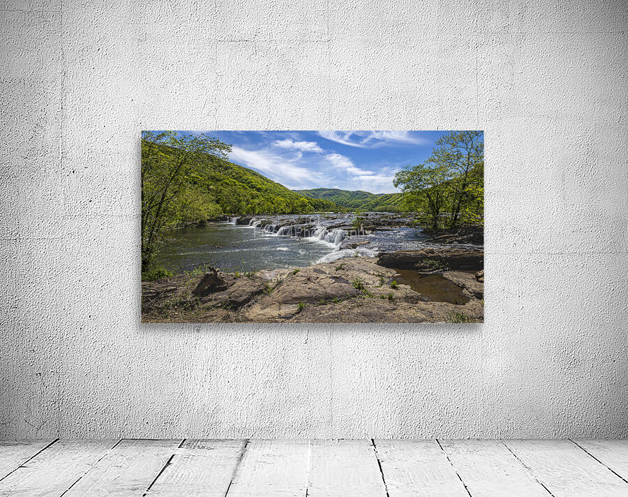 Lower Sandstone Falls Wall Preview