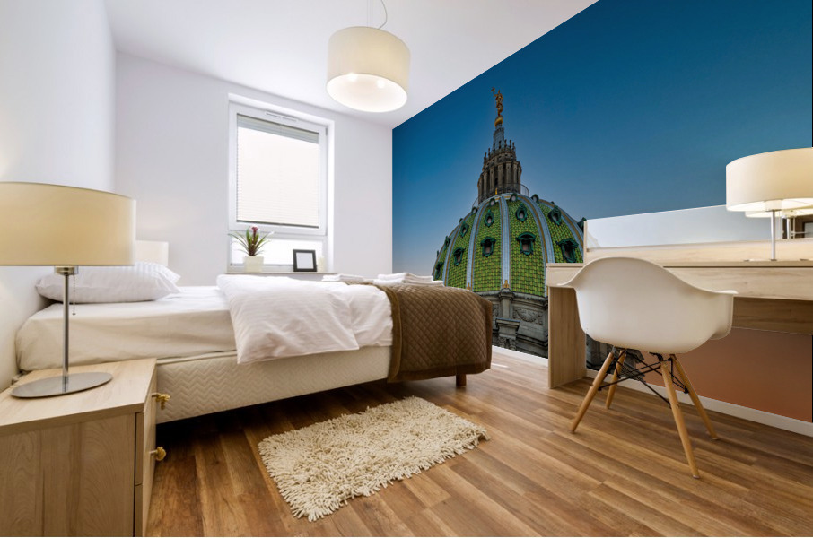 Sun sets behind the ornate dome of Pennyslvania State Capitol Impression murale