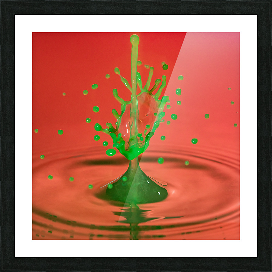 Water droplet collision - Christmas Tree Picture Frame print