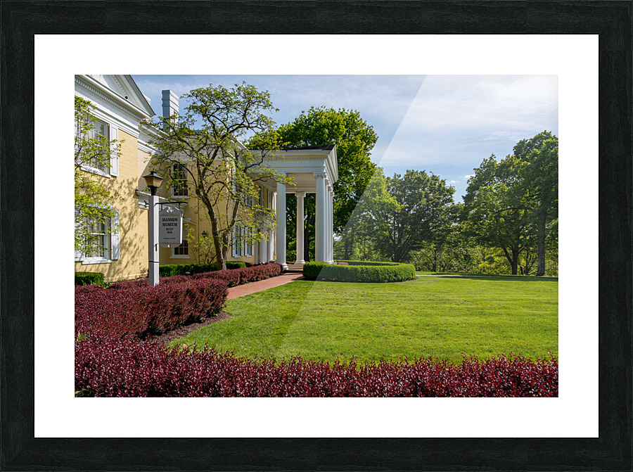 The restored Mansion museum at Oglebay resort  Impression et Cadre photo
