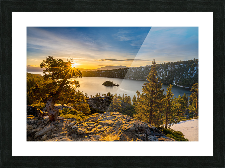 Sunrise over Emerald Bay on Lake Tahoe Impression et Cadre photo