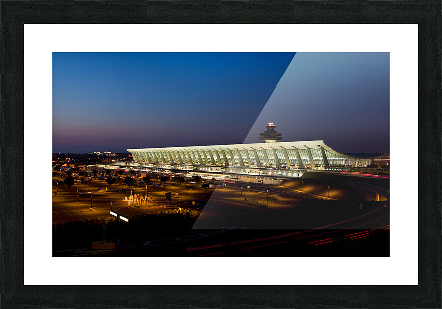 Washington Dulles airport at dawn  Impression et Cadre photo