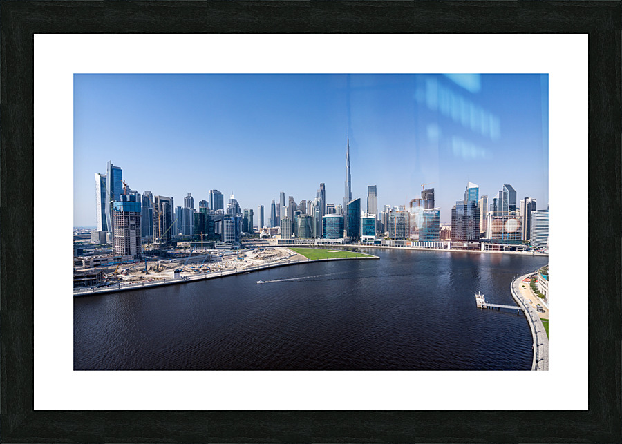 Offices and apartments of Dubai Business Bay with district behin Impression et Cadre photo