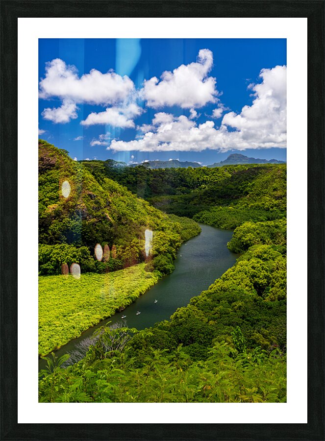 Wailua River bends around a meadow on Kauai Impression et Cadre photo