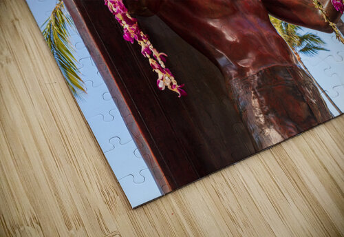 Duke Kahanamoku statue in Waikiki Steve Heap puzzle