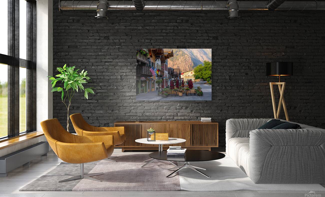 Front street of Leavenworh WA with Alpine German restaurants and Reproduction