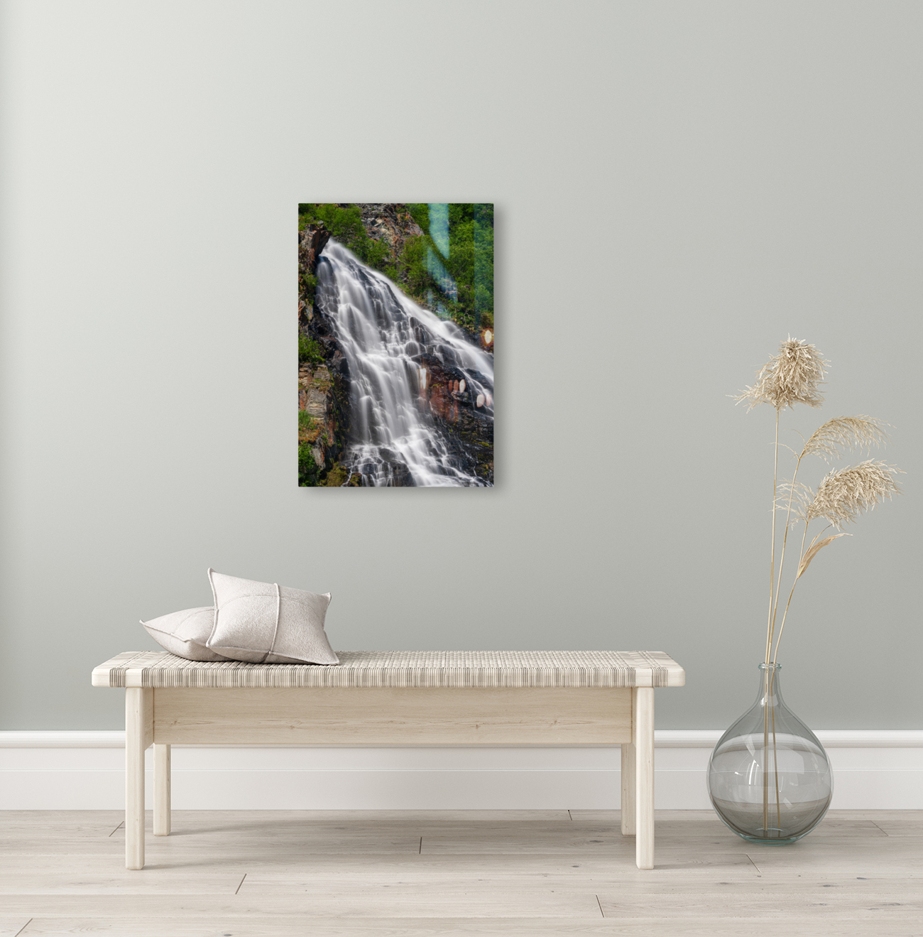 Dramatic waterfall of Horsetail Falls in Keystone Canyon Reproduction