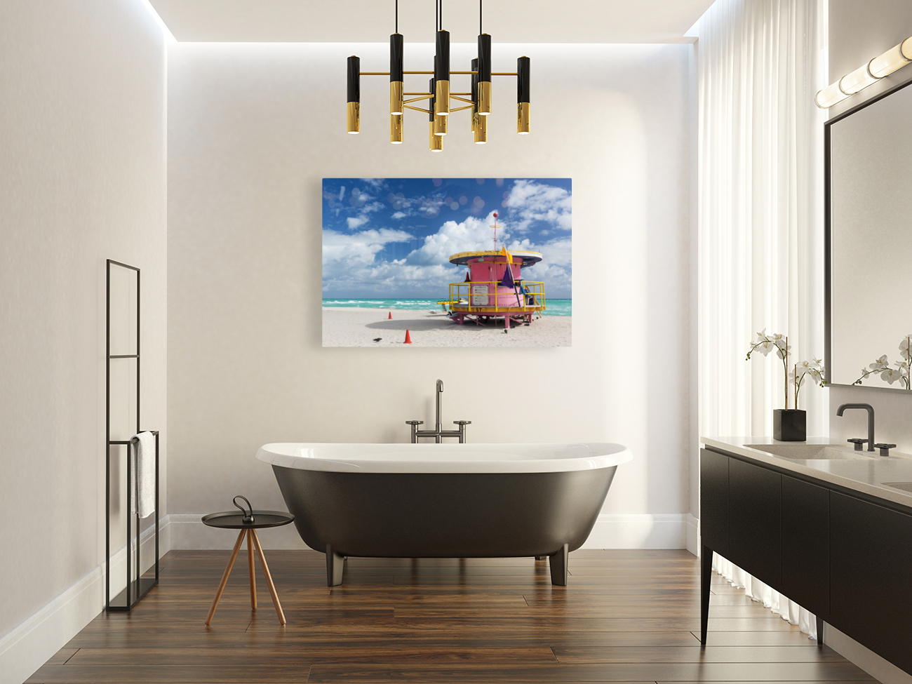 Round pink lifeguard station on Miami beach Reproduction