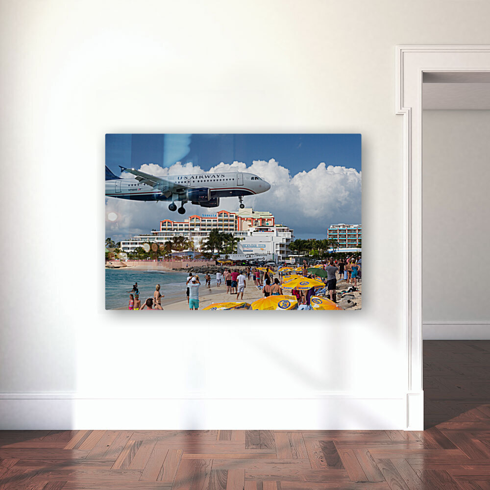 US Airways plane lands at Princess Juliana airport St Martin Reproduction
