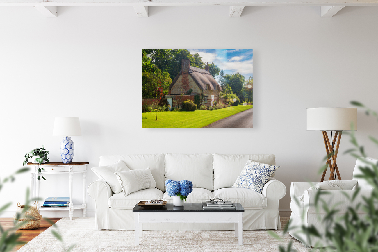 Old cotswold stone house in Honington Reproduction