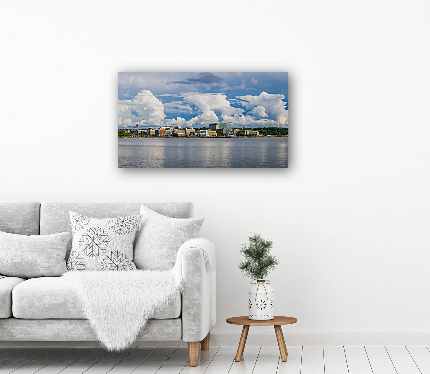 Dramatic clouds above National Harbor in Maryland near Washingto Reproduction