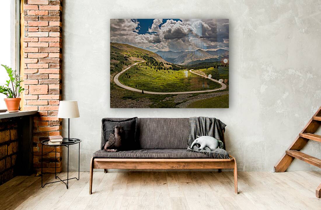 Large horseshoe bend on Cottonwood pass Reproduction