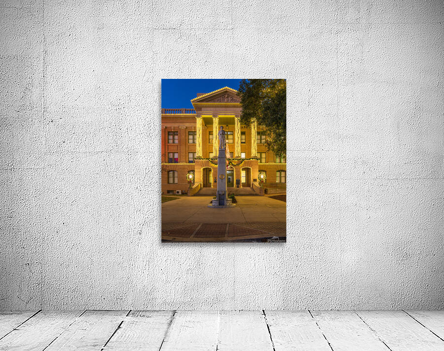 Entrance to Williamson County Courthouse in Georgetown TX Wall Preview