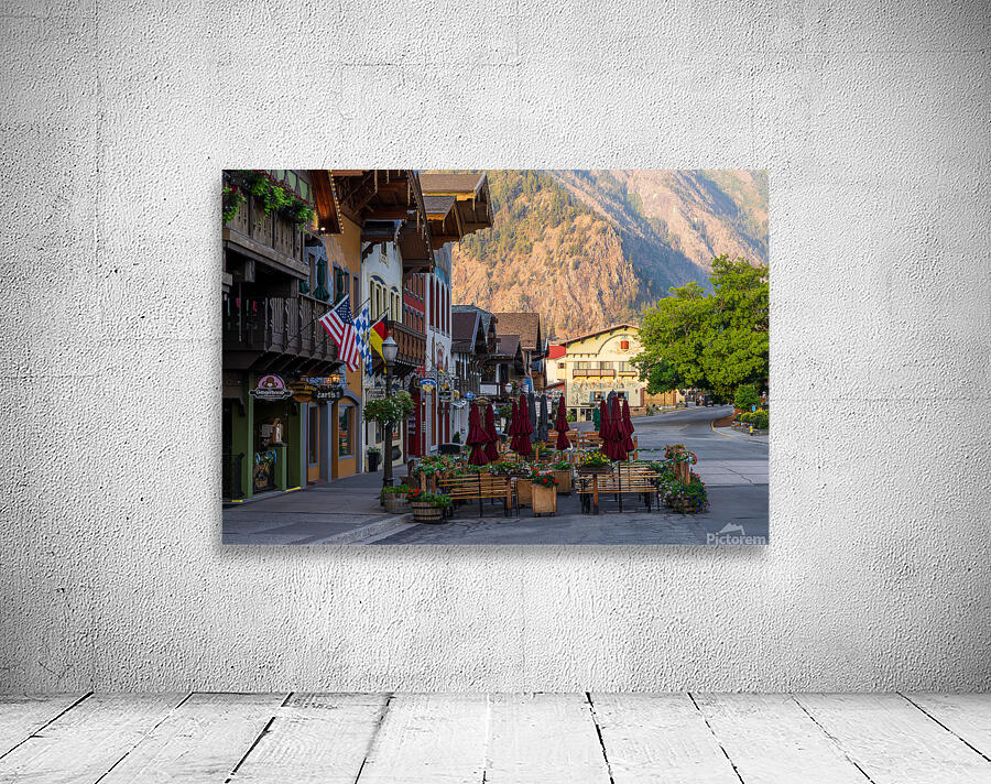 Front street of Leavenworh WA with Alpine German restaurants and Wall Preview