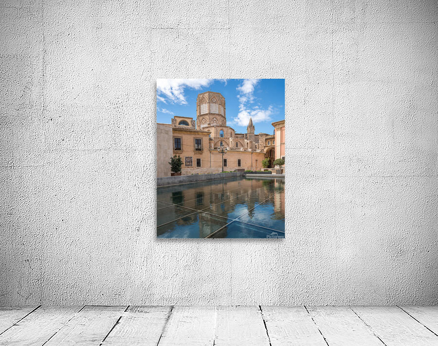 Reflection of Cathedral and Basilica Valencia Wall Preview