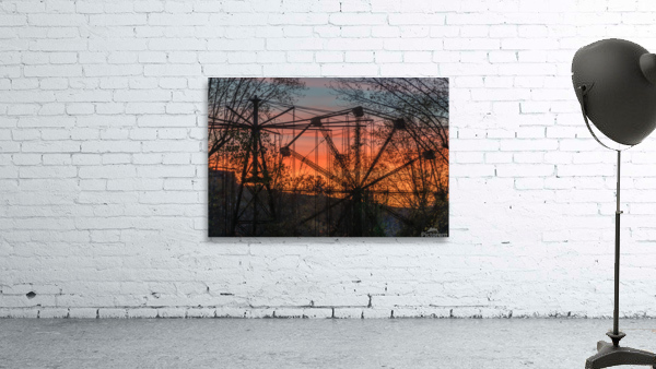 Ferris Wheel ride at abandoned funfair  Wall Preview