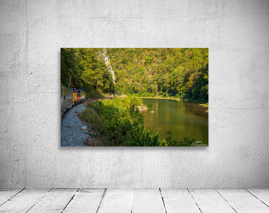 Diesel engine on train trip up gorge Wall Preview