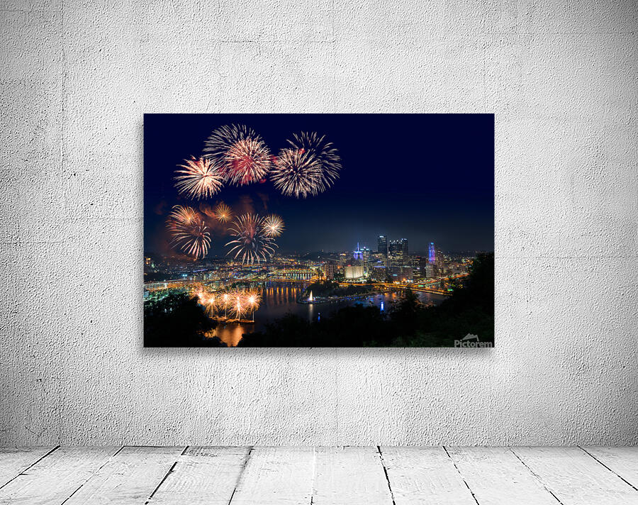 Fireworks over Pittsburgh for Independence Day Wall Preview