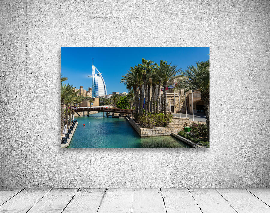View of waterways around Souk Madinat Jumeirah in Dubai Wall Preview