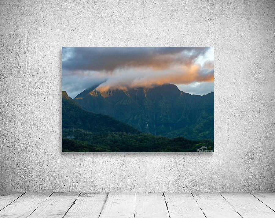 Sunset over the mountains of Hanalei Bay Wall Preview