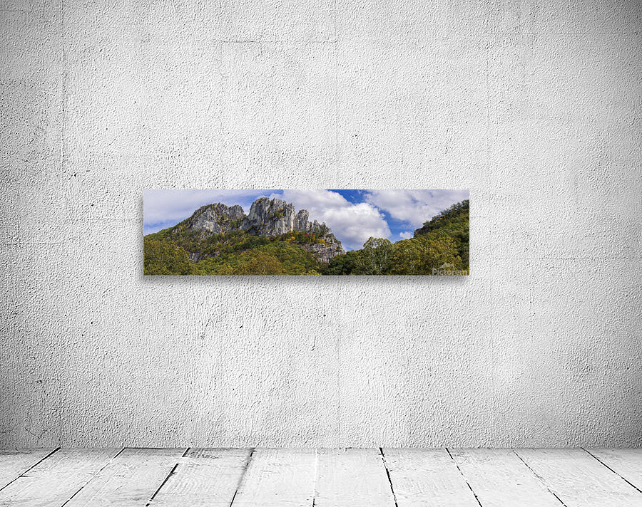 Seneca Rocks in West Virginia Wall Preview