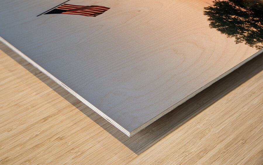 Iwo Jima Memorial at dawn as sun rises Wood print