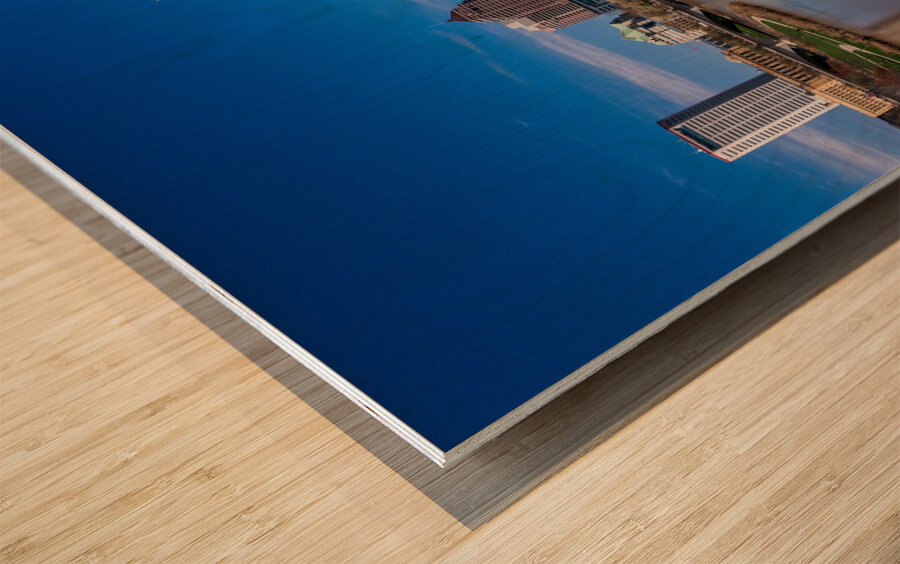 Columbus Ohio waterfront skyline after flood on river scioto Wood print