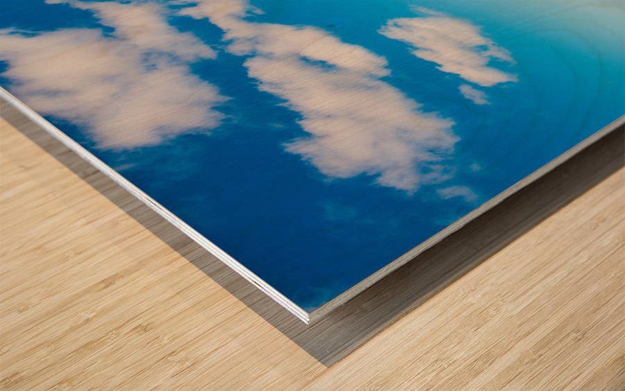 Empty sand and cliffs Polihale beach Wood print