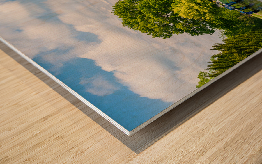 Colorful canal narrowboats in Ellesmere in Shropshire Impression sur bois