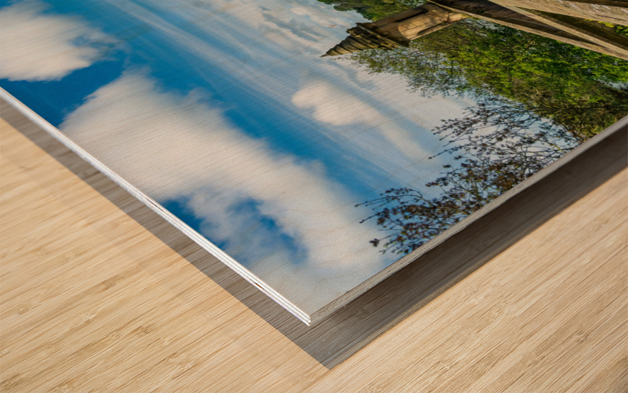 Old stone railway viaduct over River Nidd in Knaresborough Impression sur bois