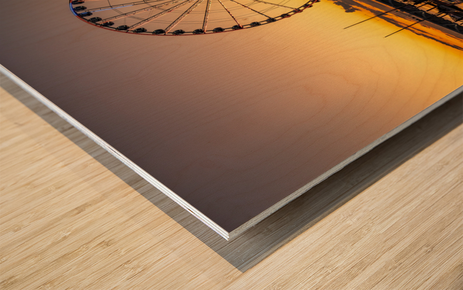 Ferris wheel at National Harbor at sunset Impression sur bois