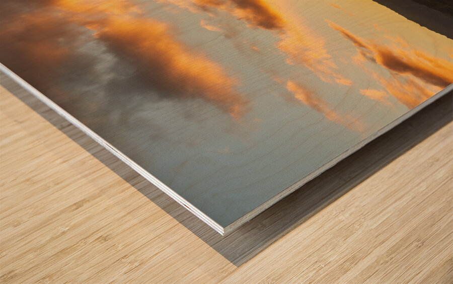 Sunset over Hanalei bay from overlook on the road Wood print