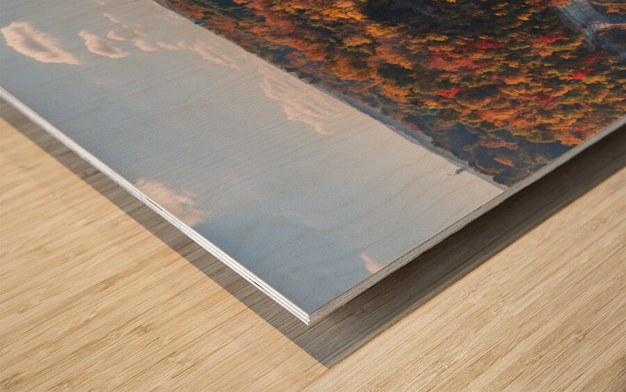 Lovers Leap overlook in Hannibal Missouri in fall colors Wood print