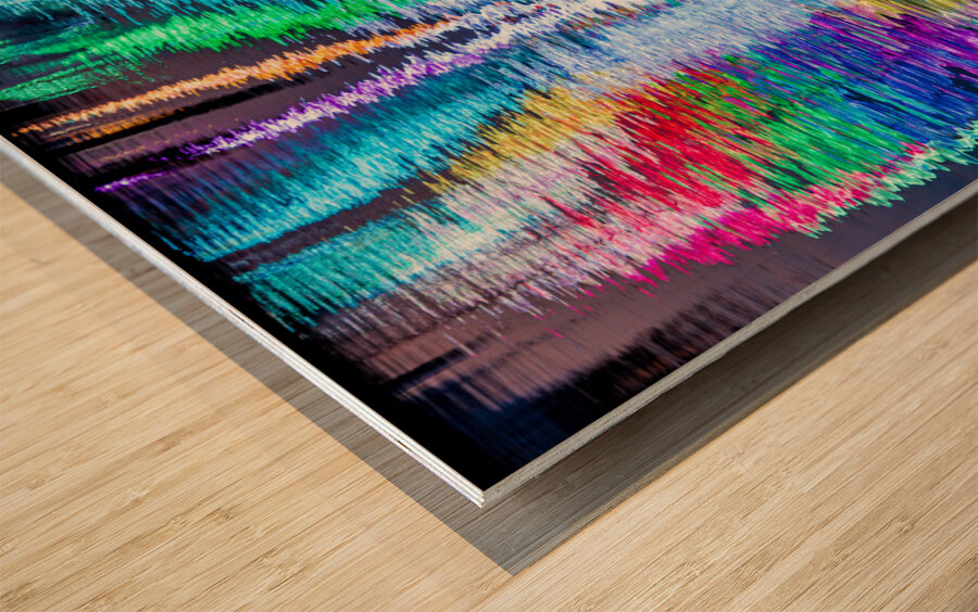 Vertical Reflection of ferris wheel at National Harbor Wood print