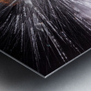 electric bulb breaks with shrapnel scattering quickly Metal print