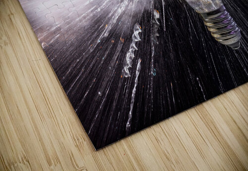 electric bulb breaks with shrapnel scattering quickly Gualtiero Boffi puzzle