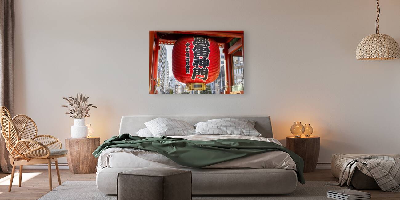 Detail of the large lantern at the Senso Ji temple Reproduction