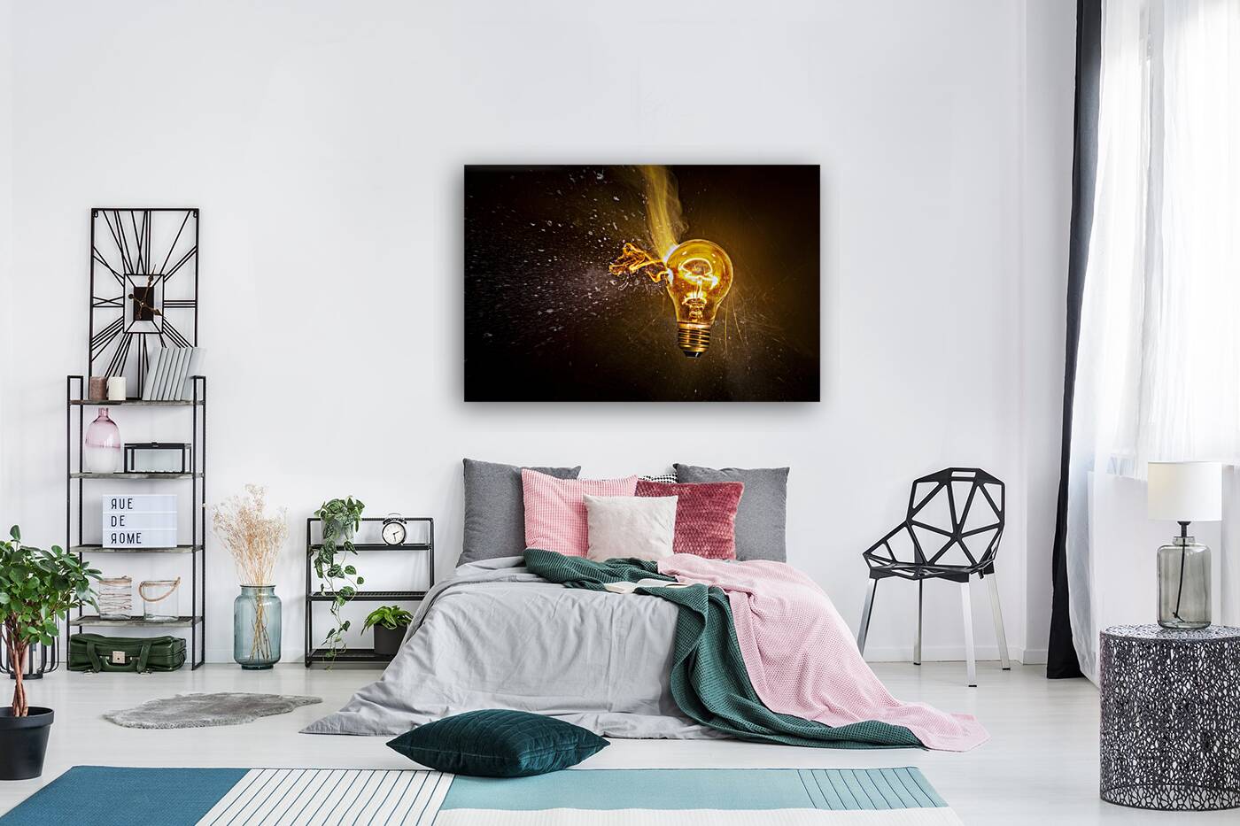 Broken electric bulb explodes  Reproduction
