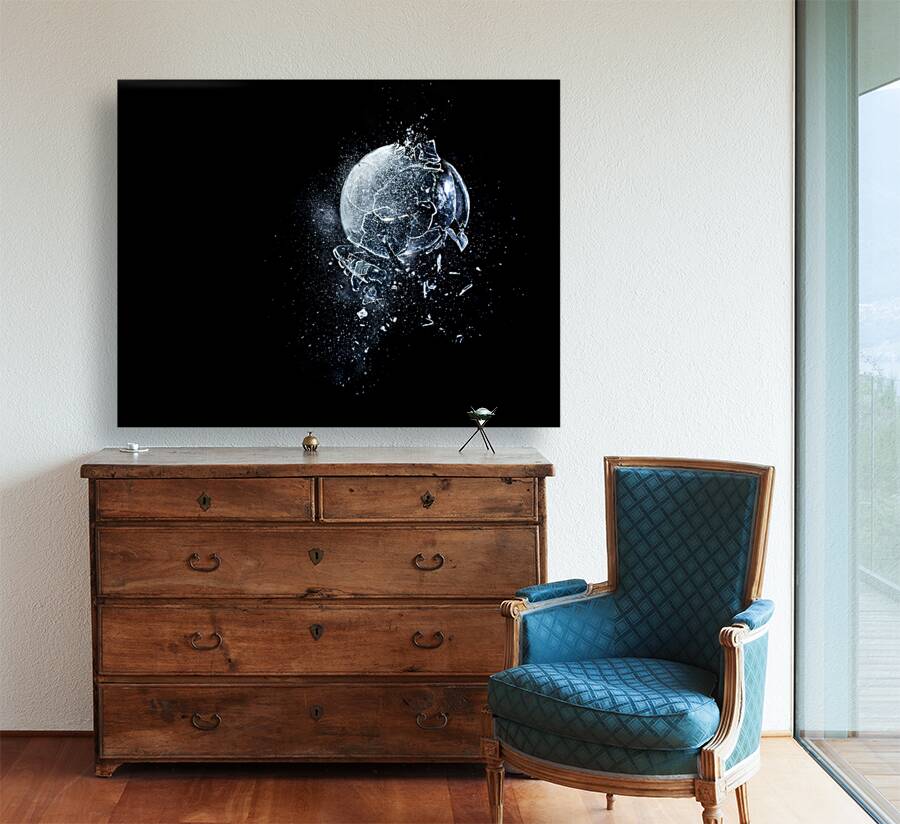 glass explosion Reproduction
